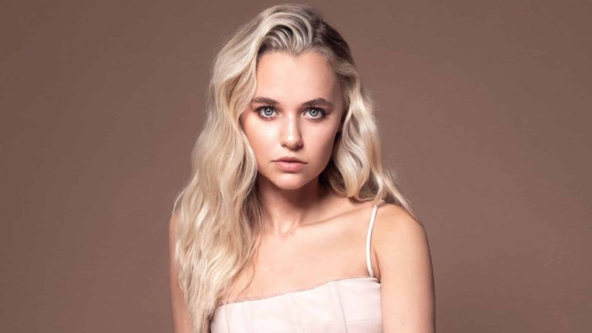 Annabelle 3: Madison Iseman (Jumanji) nel cast del terzo film del franchise