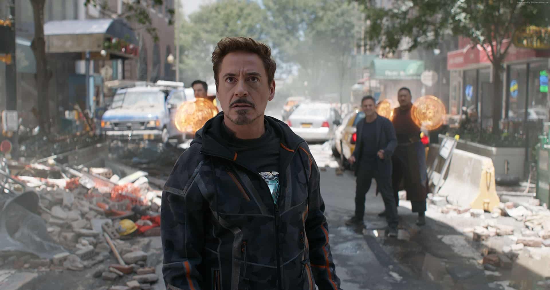 Robert Downey Jr. condivide un meme straziante di Avengers: Infinity War