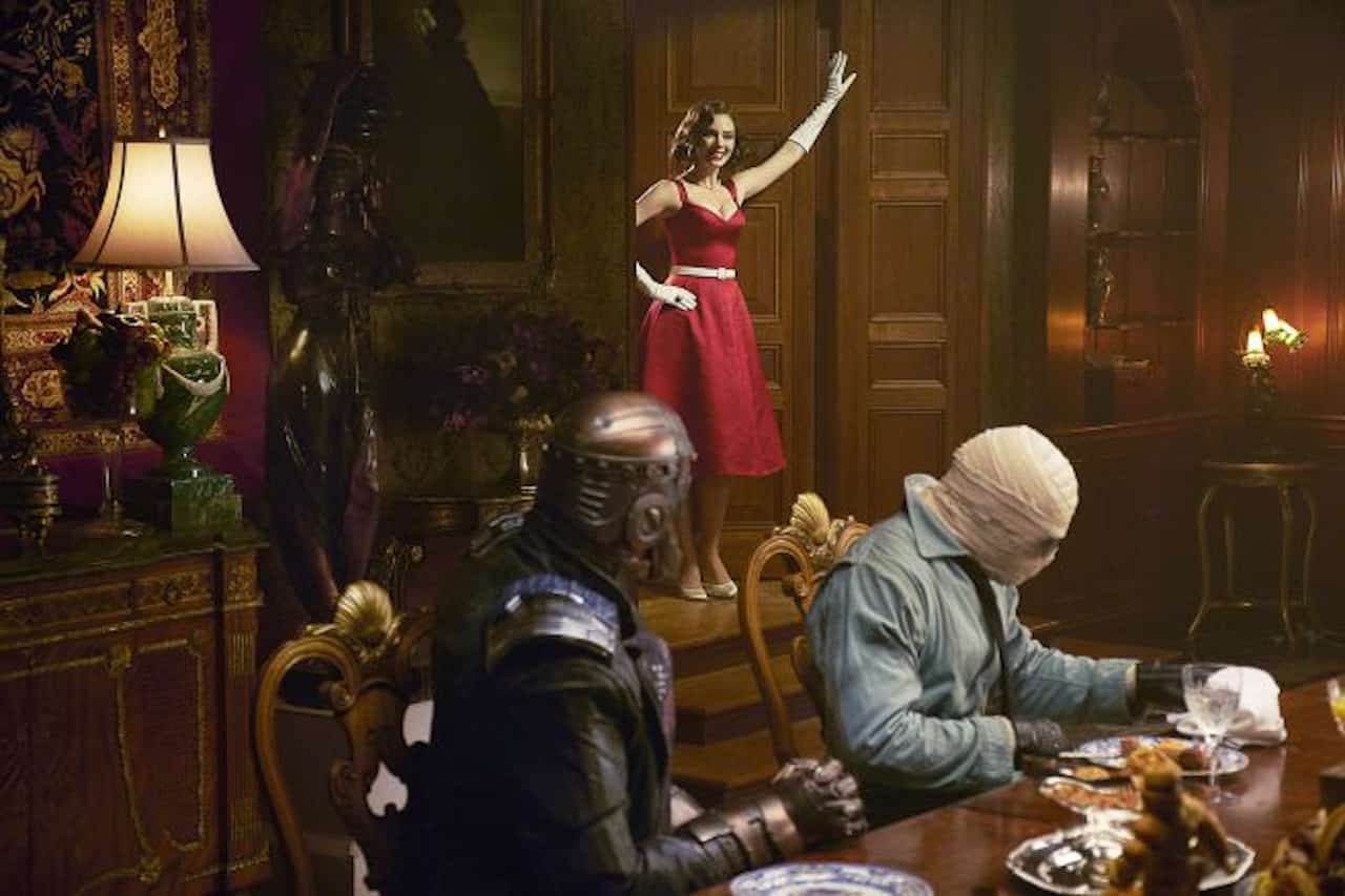 Titans: nuove immagini della serie rivelano i componenti del Doom Patrol