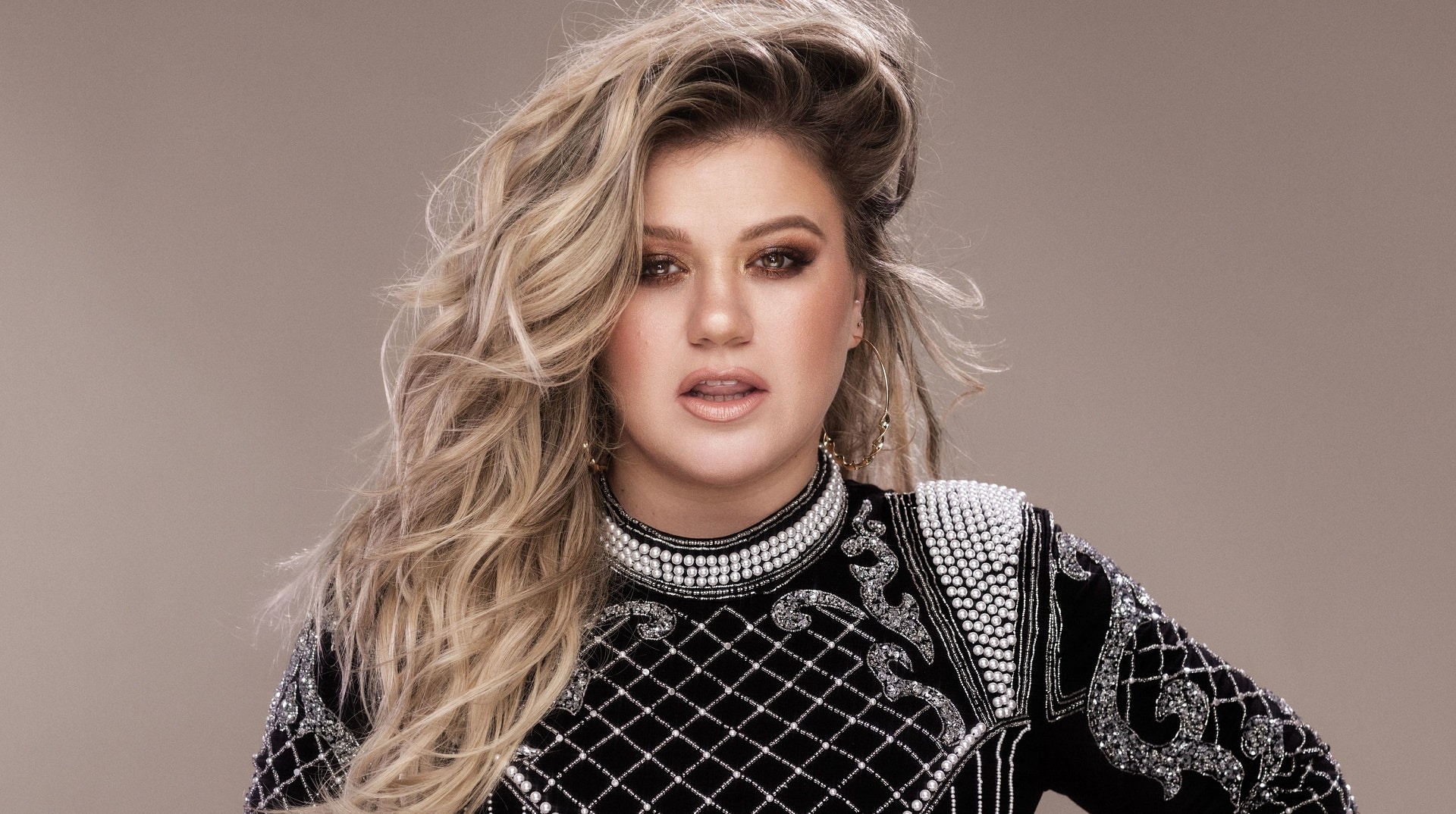 Trolls 2: Kelly Clarkson si unisce al cast e compone una canzone originale