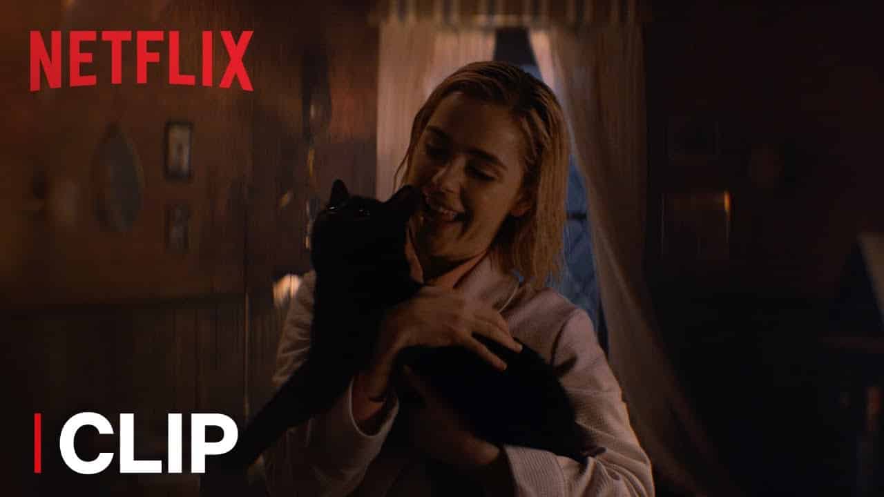 Le Terrificanti Avventure di Sabrina: nella nuova clip l’incontro con Salem