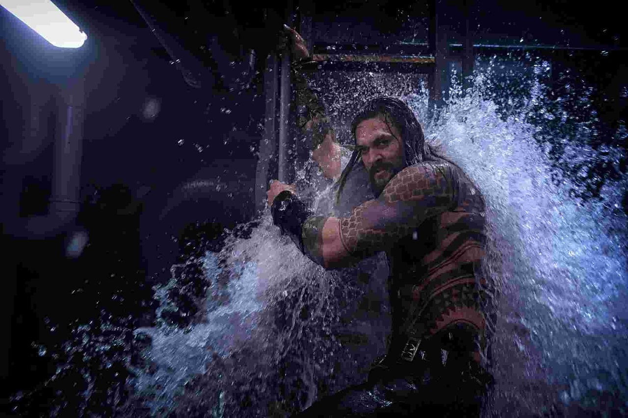 Aquaman – le cover dell’Art Book con protagonista Jason Momoa