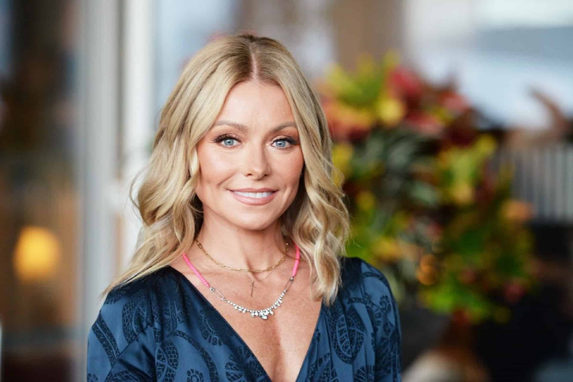 Riverdale – Stagione 3: Kelly Ripa sarà l’amante di Hiram Lodge
