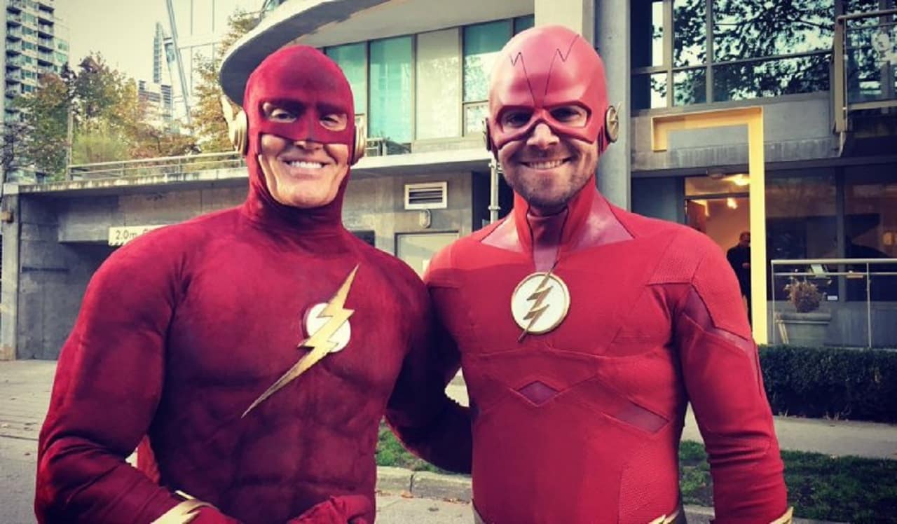 Elseworlds: John Wesley Shipp in una scena del crossover Arrowverse