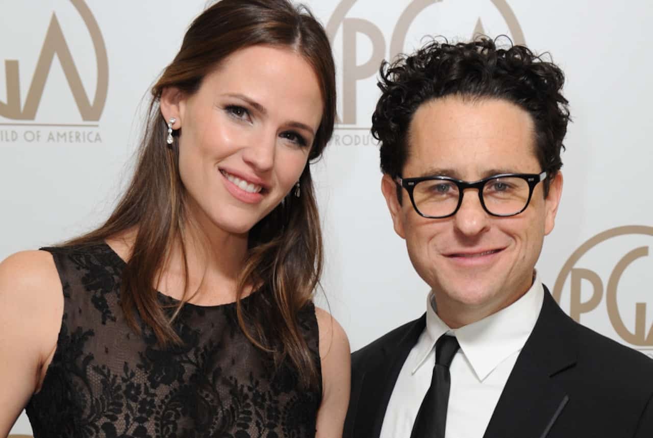 My Glory Was I Had Such Friends: Apple acquisisce la serie di J.J. Abrams