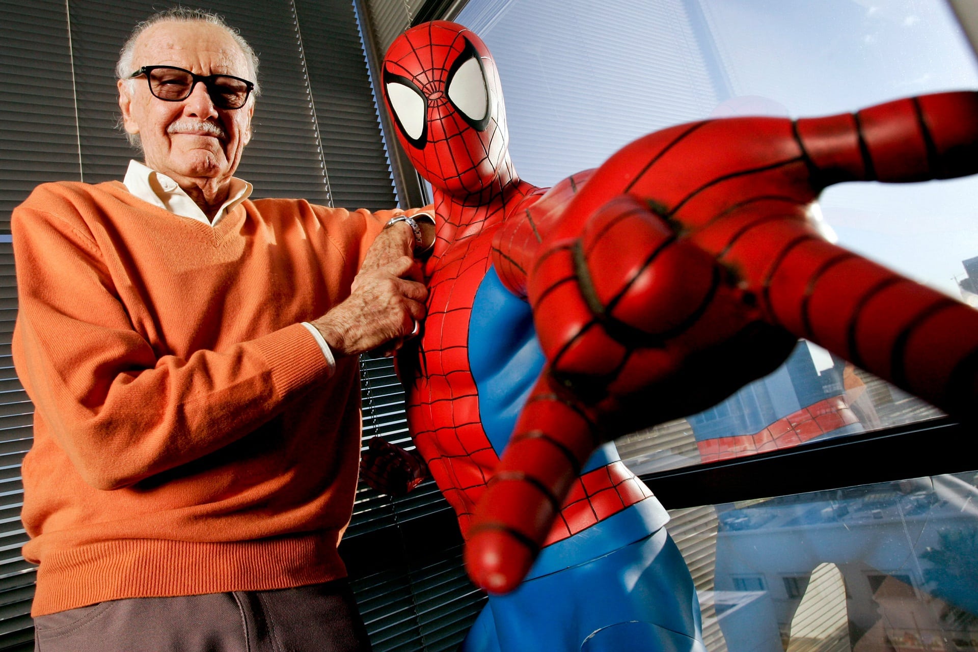 Un fan Marvel ha creato dei Supercut cronologici in onore di Stan Lee