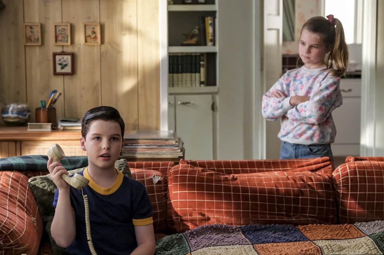 Young Sheldon: la serie rivela le origini dell’espressione “Bazinga”