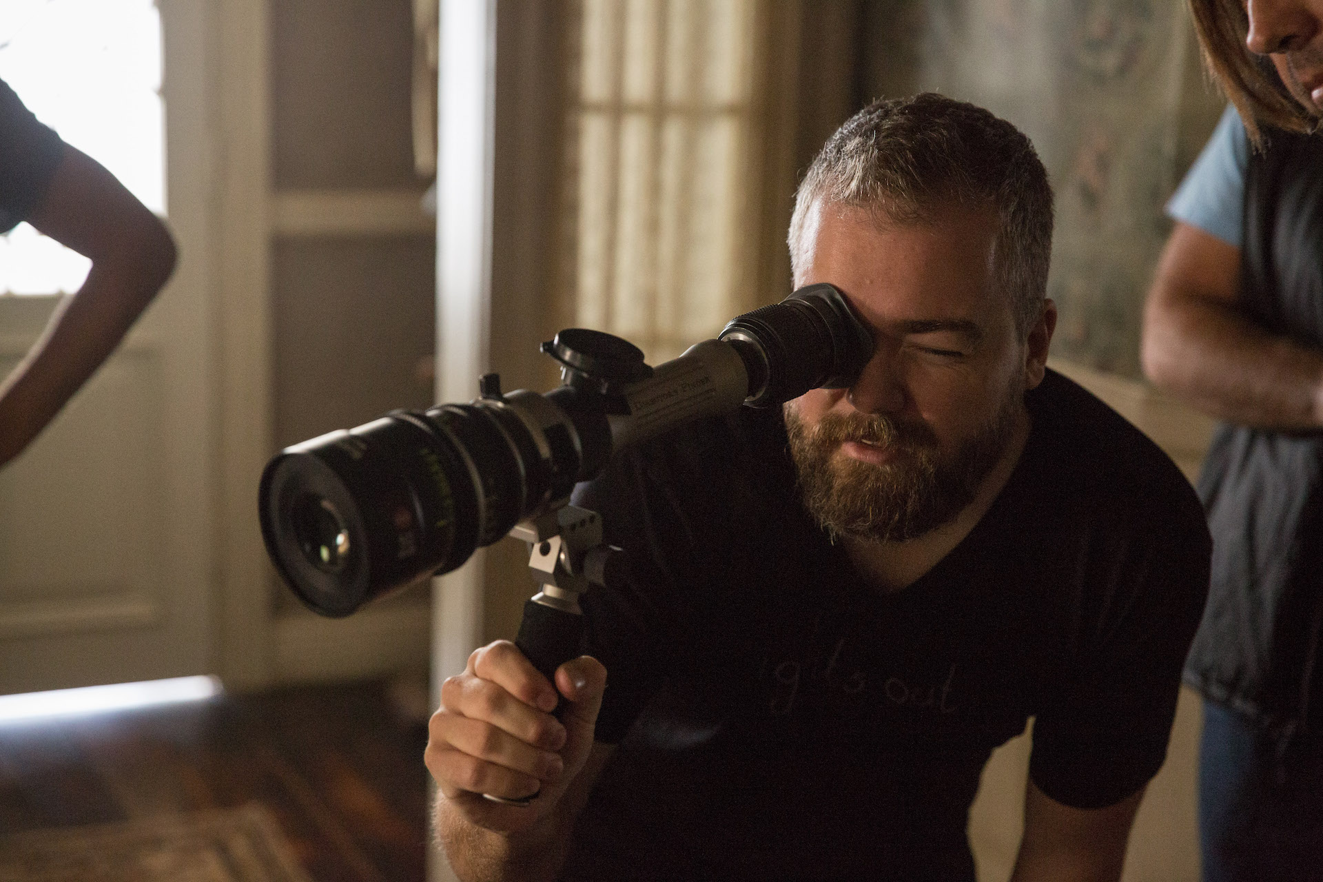 Shazam!: David F. Sandberg condivide le sue scarpe da post-produzione