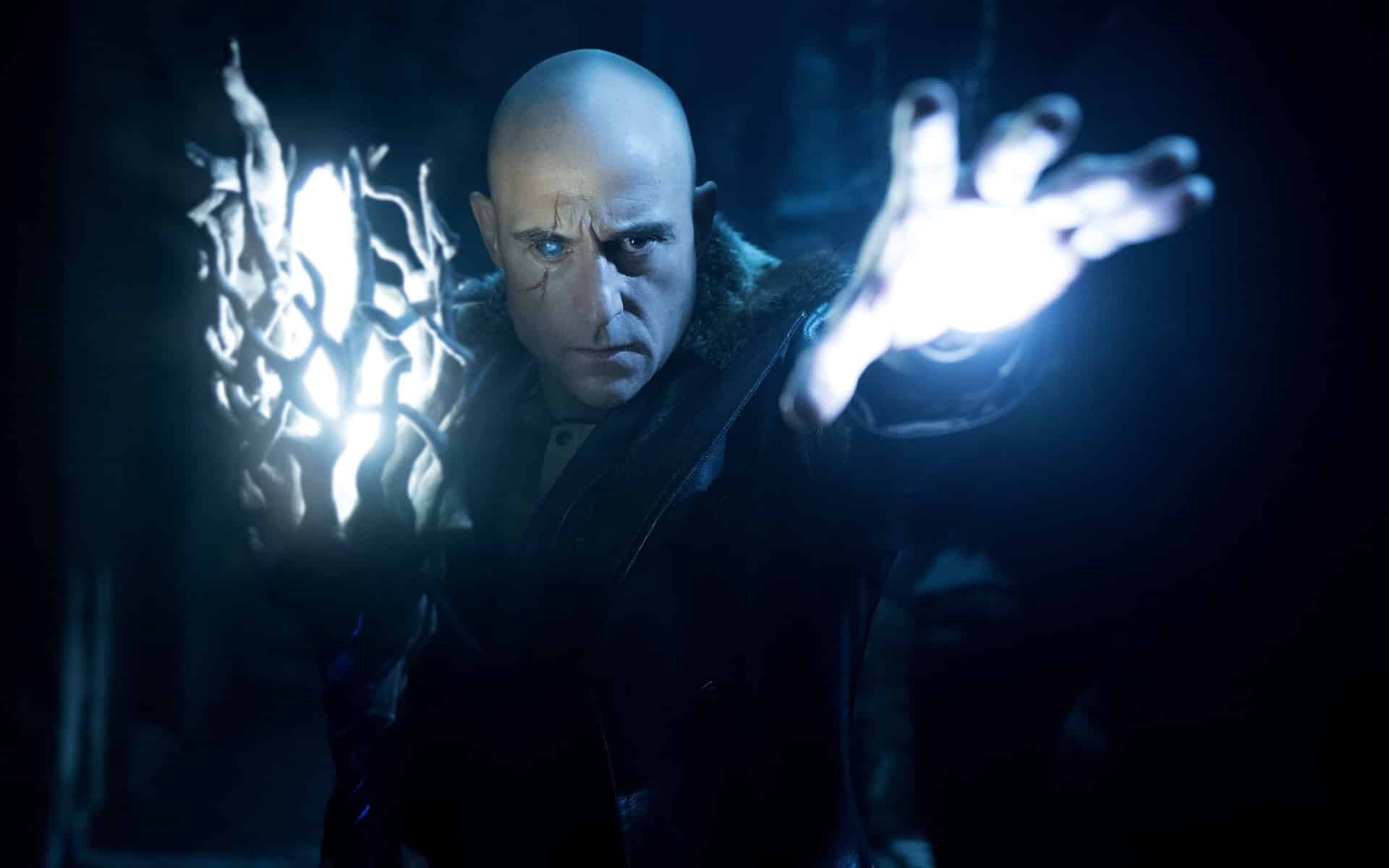 Shazam!: Mark Strong parla del suo personaggio, il Dr. Sivana