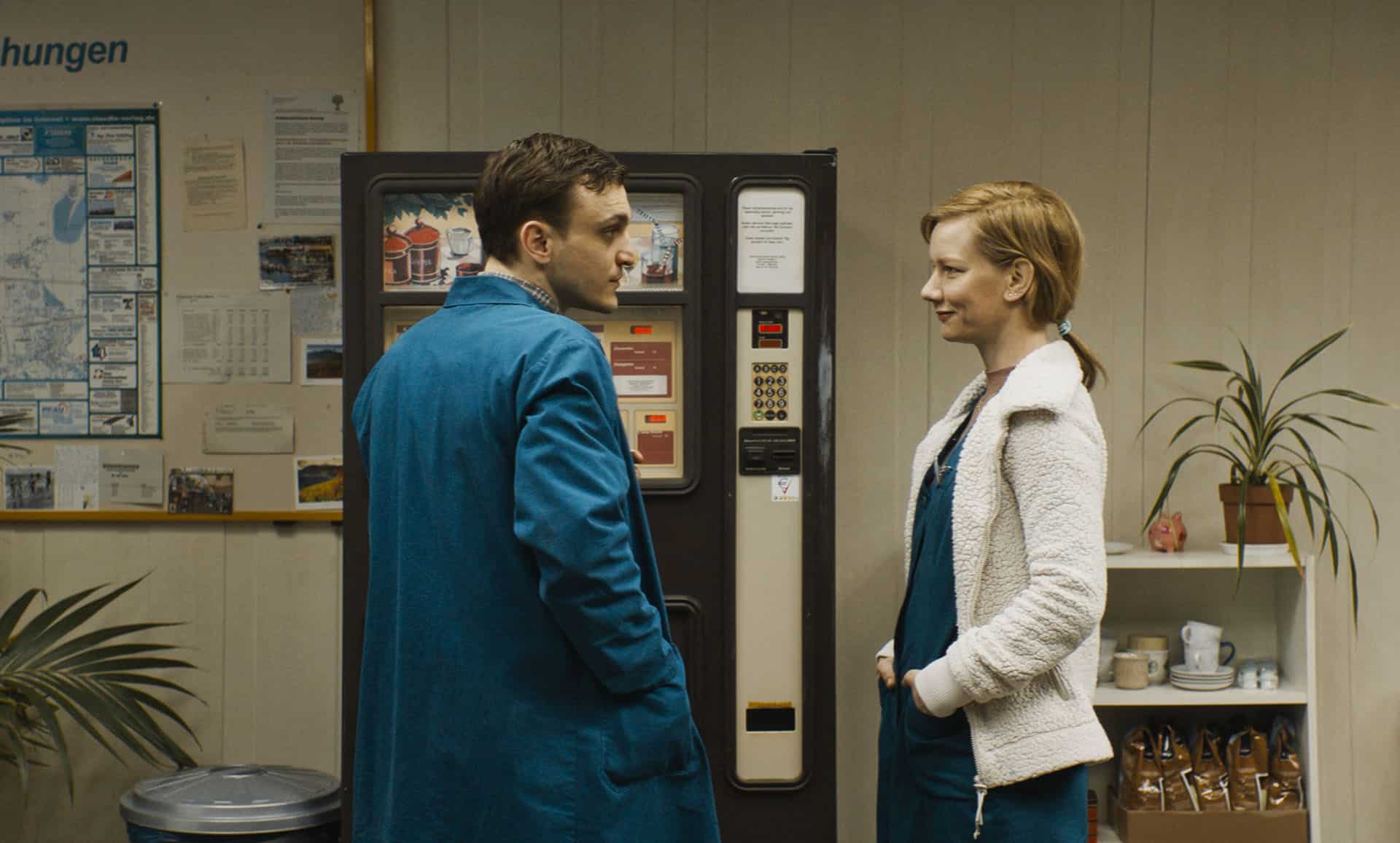 Un valzer tra gli scaffali: recensione del film di Thomas Stuber