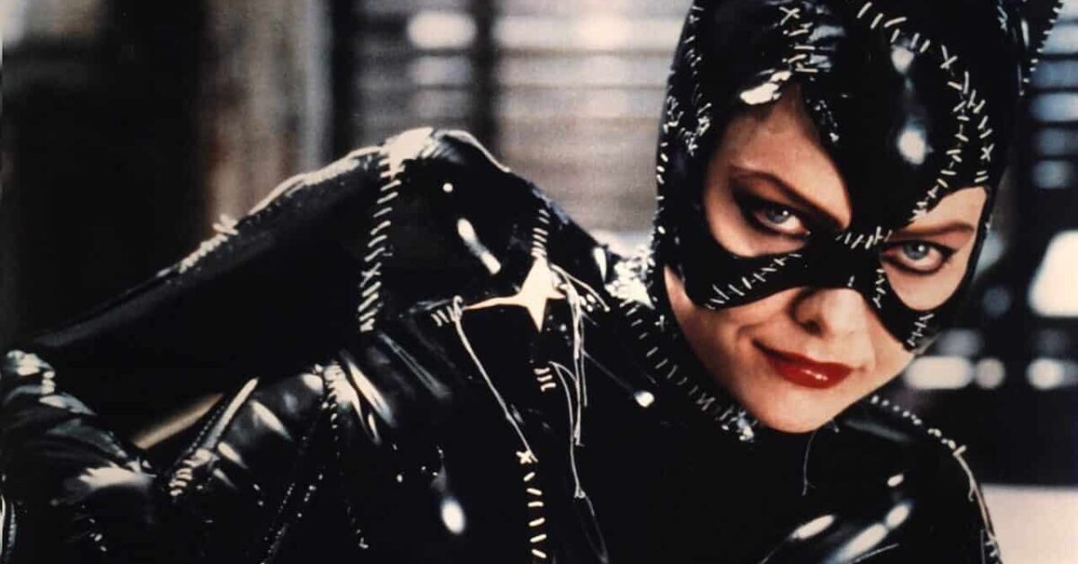 Michelle Pfeiffer ritrova la frusta di Catwoman!