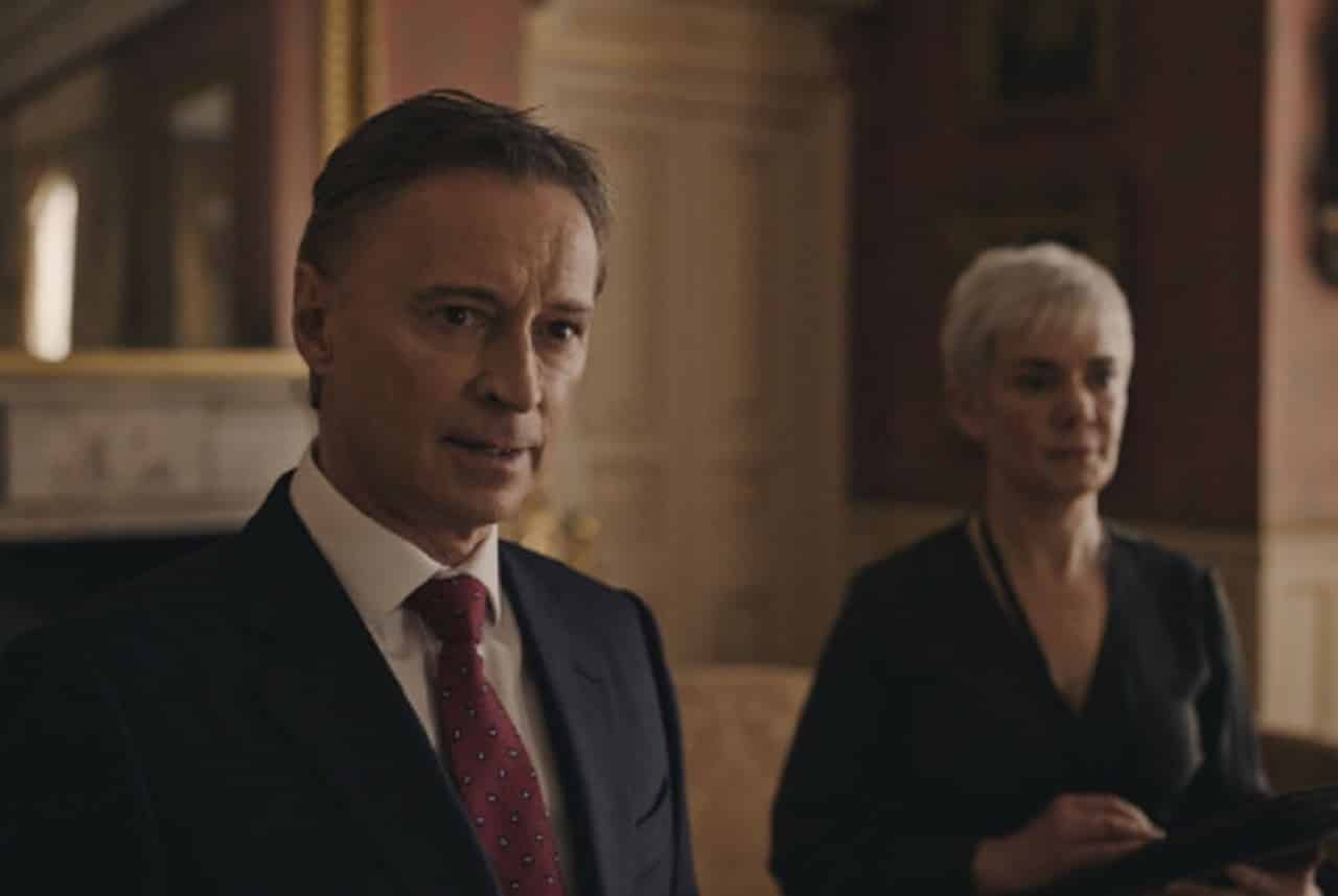 Cobra: Robert Carlyle e Victoria Hamilton nel cast della serie