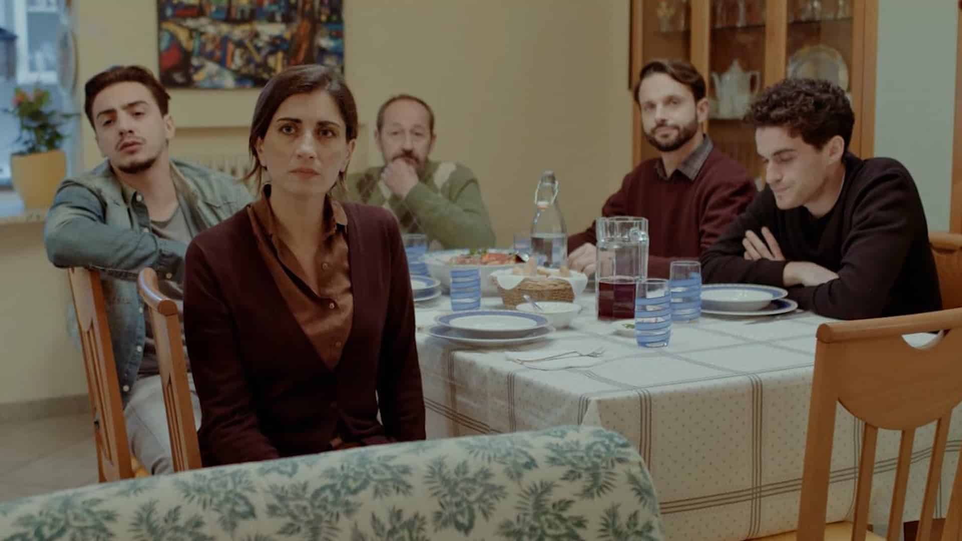 Ed è subito sera: recensione del film di Claudio Insegno