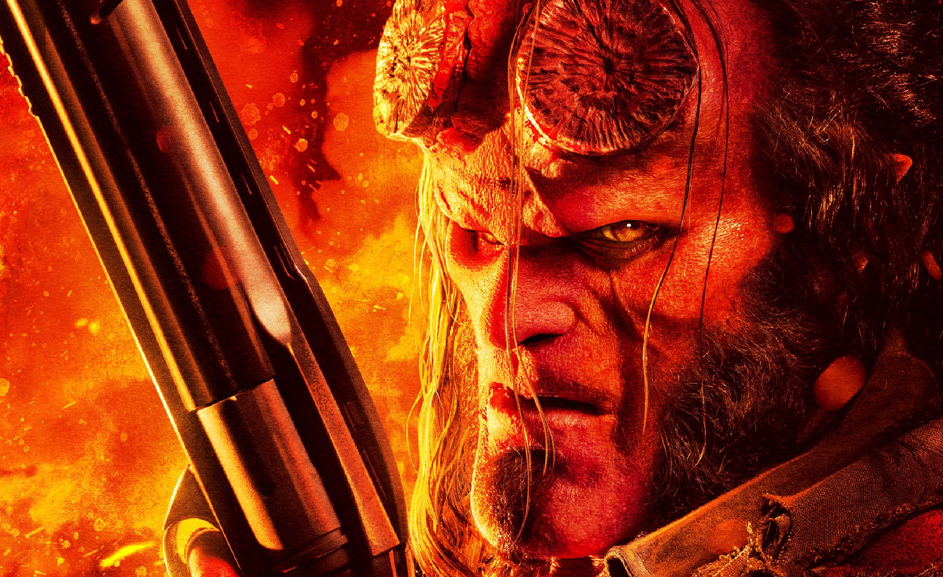 Hellboy: David Harbour rivela che il suo personaggio: “Non può fare sesso”