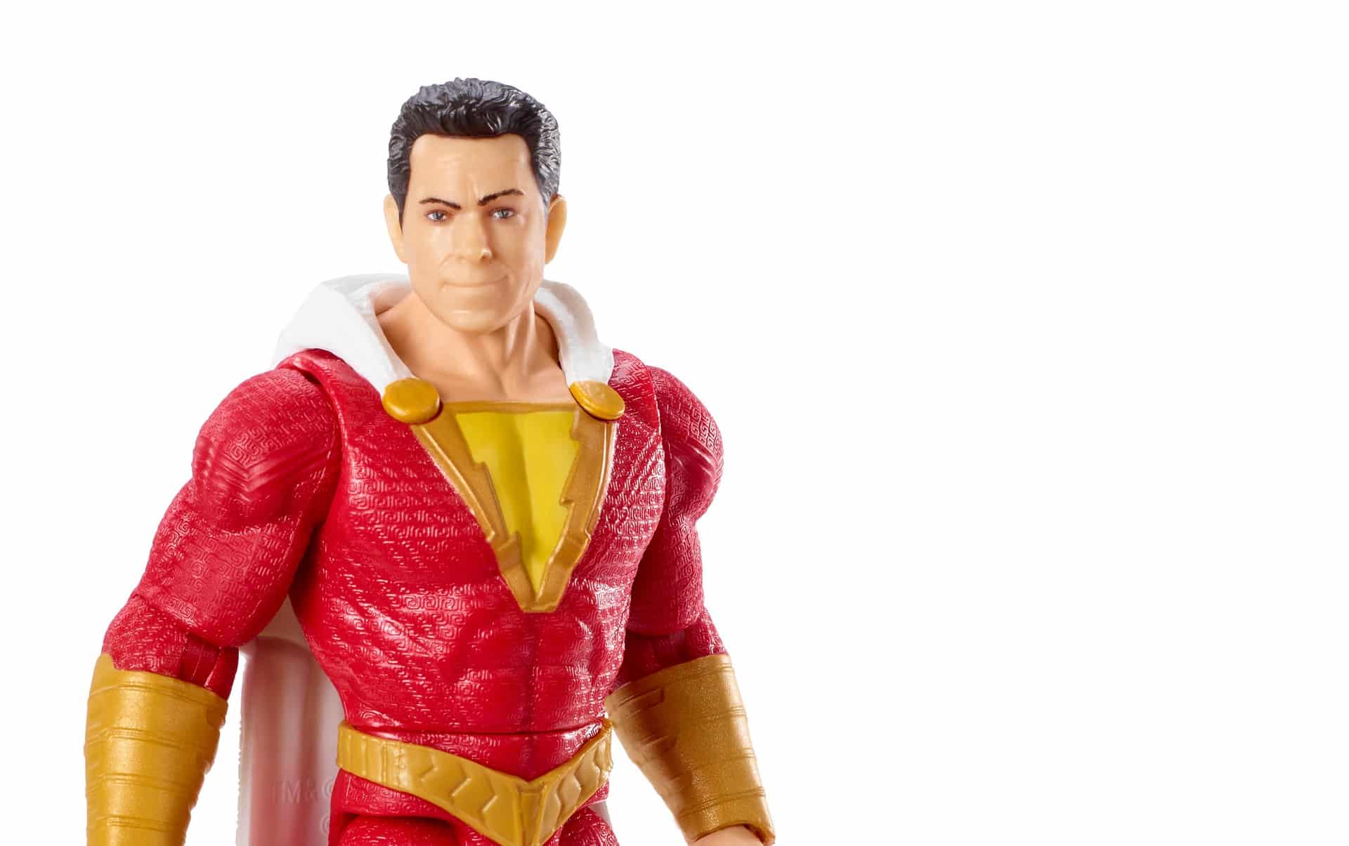 Zachary Levi va fuori di testa per le action figures di Shazam!