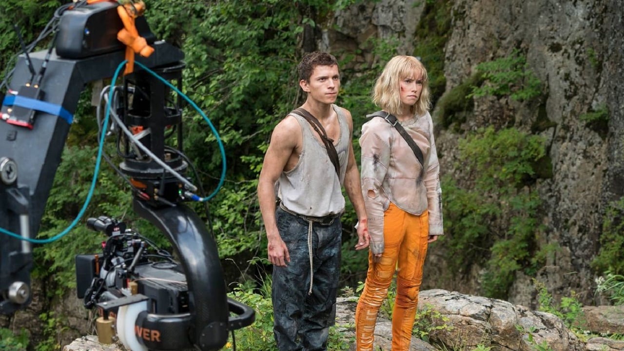 Chaos Walking: Tom Holland condivide delle foto dal set del film