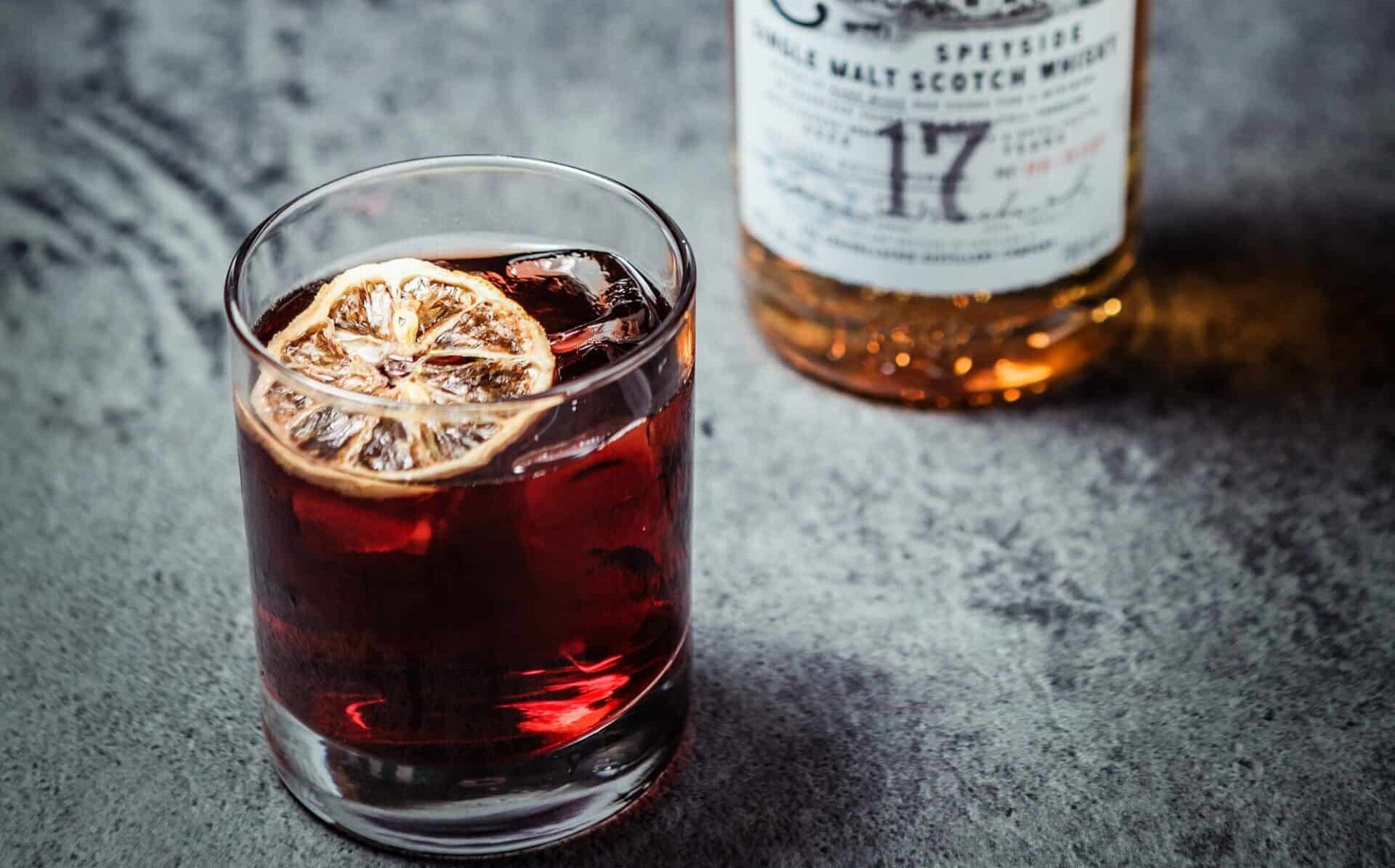 Un drink ispirato a Silverado: ecco come si prepara il Whisky and a Bed