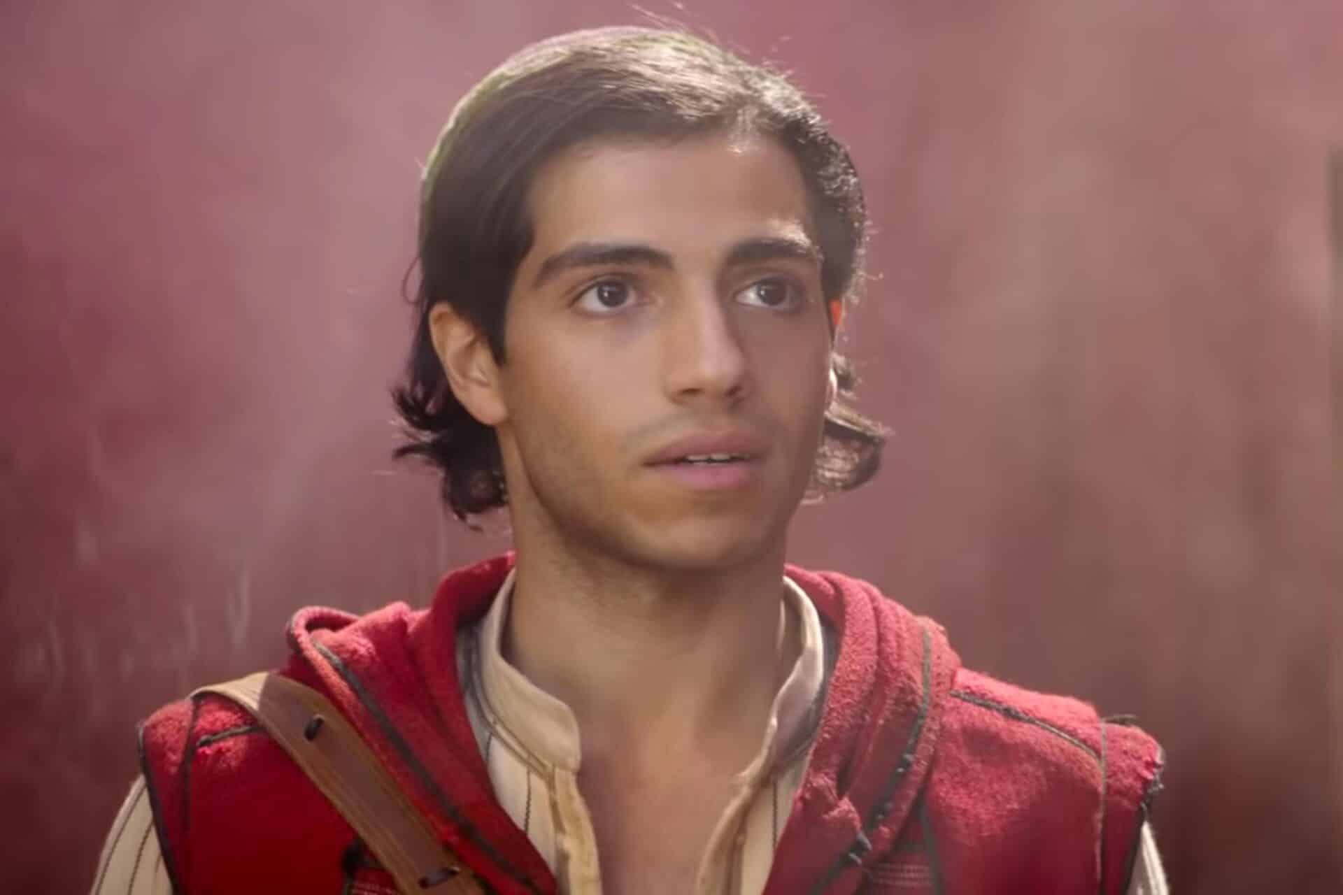 Aladdin: diffusi nuovi spot, una featurette e un poster inedito