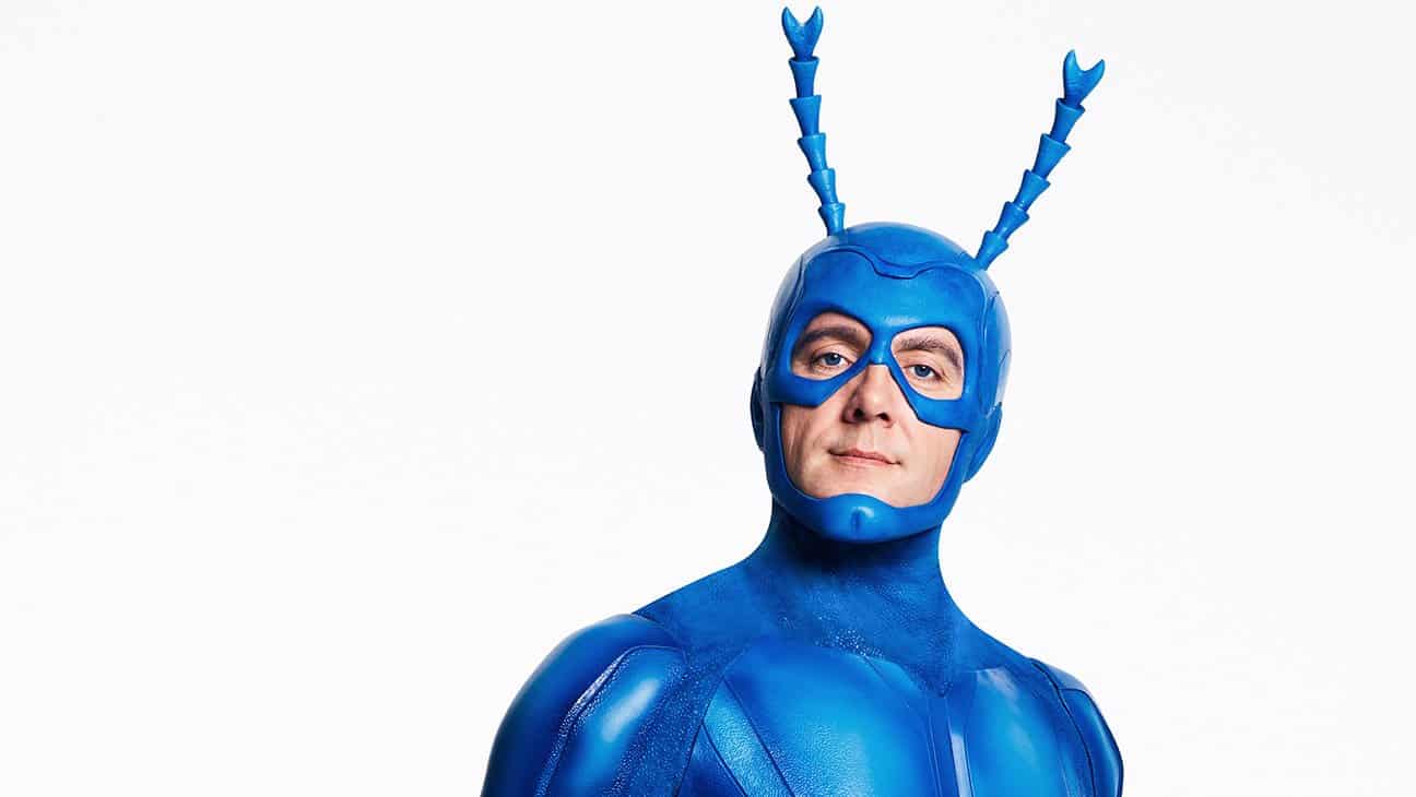 The Tick: 5 motivi per vedere la serie satirica dedicata ai supereroi