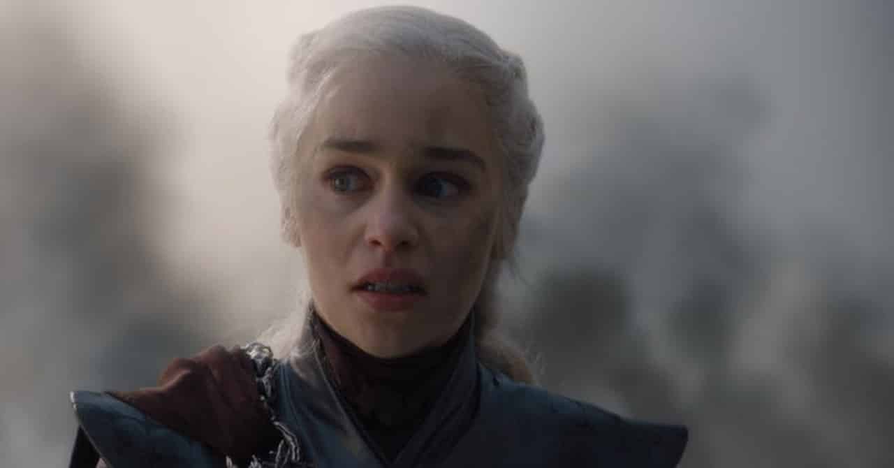 Emilia Clarke: “Il declino di Daenerys nasce dalla battaglia coi Non-Morti”