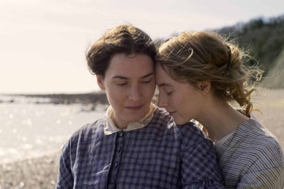 Ammonite: il full trailer. Kate Winslet e Saoirse Ronan lanciate per gli Oscar