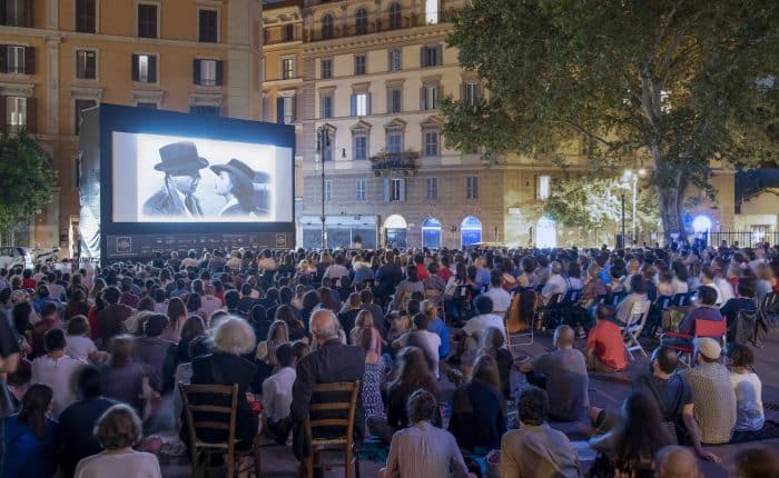 Il Cinema in Piazza torna a Roma: Jeremy Irons, Matteo Garrone e Paul Schrader tra gli ospiti