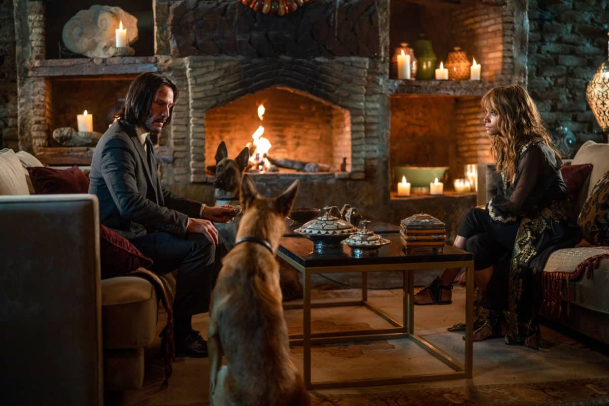 John Wick – Capitolo 3: Keanu Reeves e Halle Berry nella nuova clip