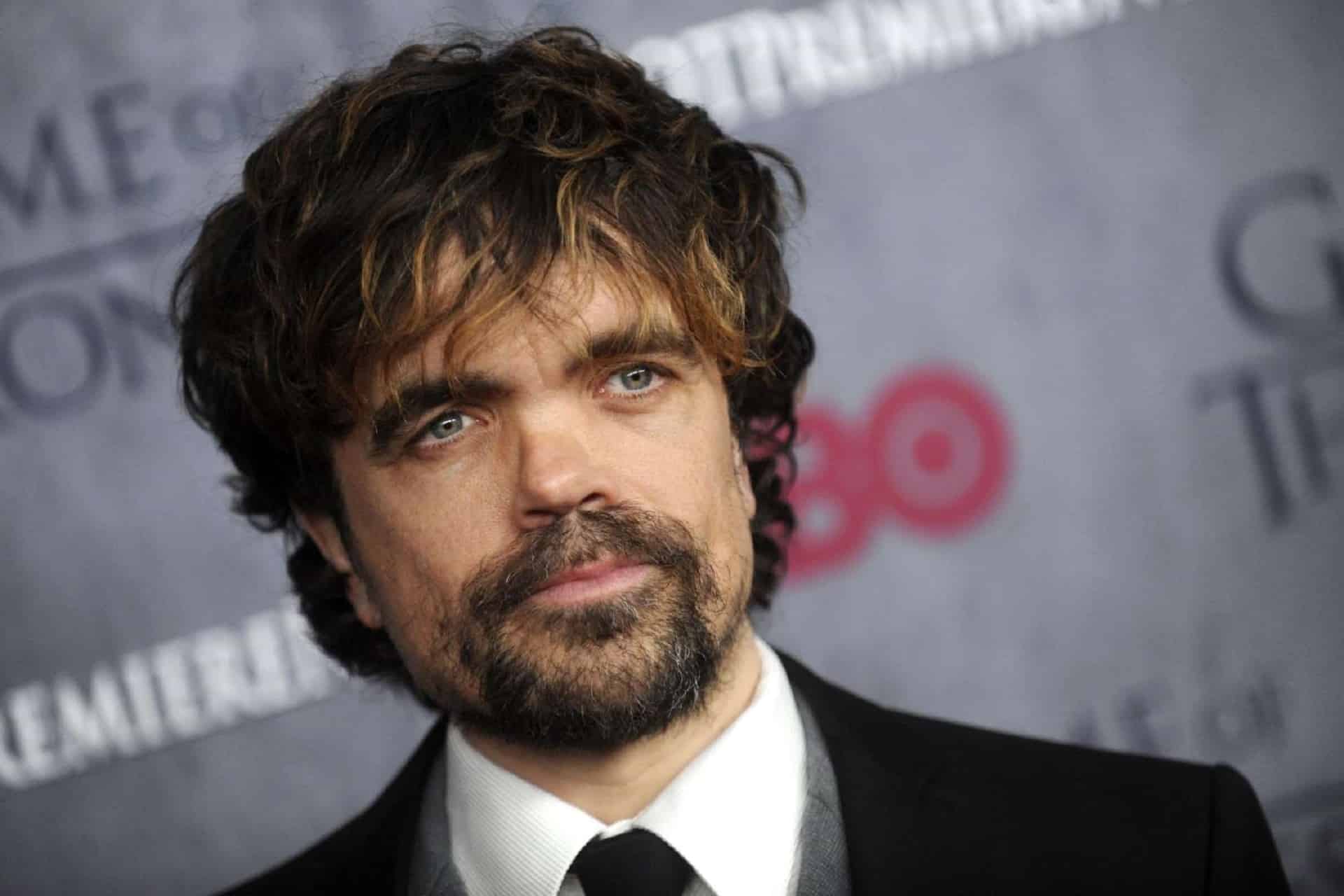 I Care a Lot: Peter Dinklage in trattative per recitare con Rosamund Pike