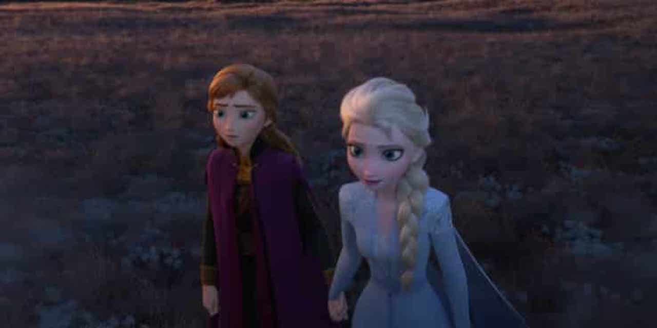 Frozen II – Il Segreto di Arendelle: Elsa e Anna nel nuovo poster del film
