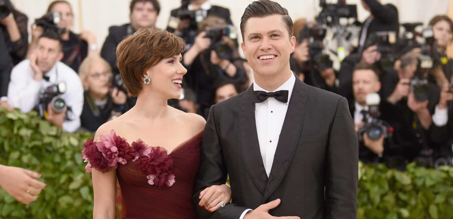 colin jost e scarlett johansson cinematographe