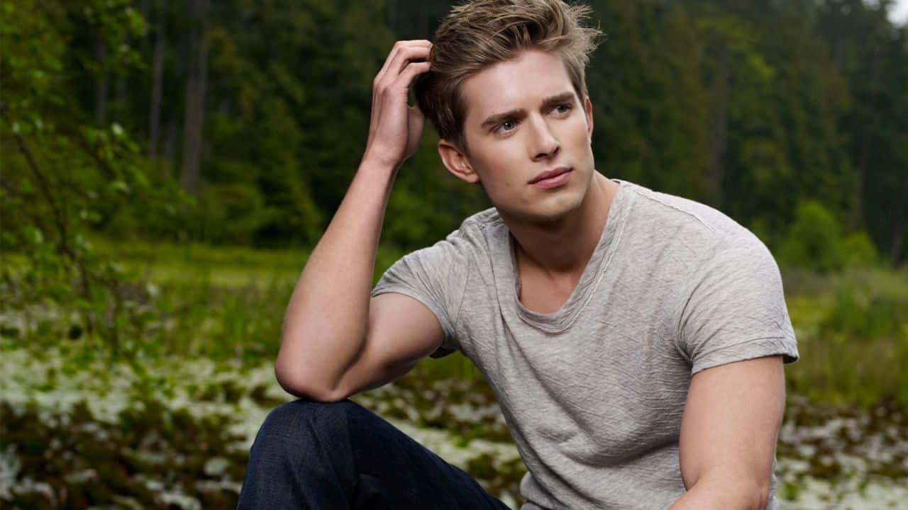 Titans: Drew Van Acker sarà Aqualad