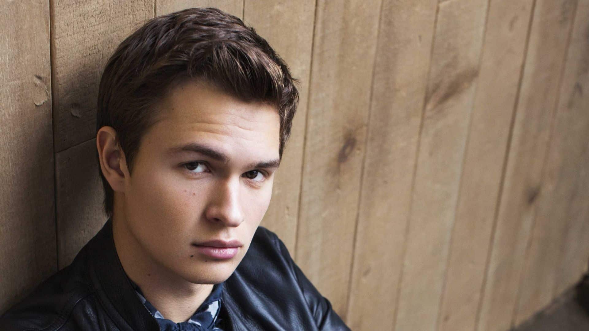 Tokyo Vice: Ansel Elgort protagonista della serie poliziesca di WarnerMedia