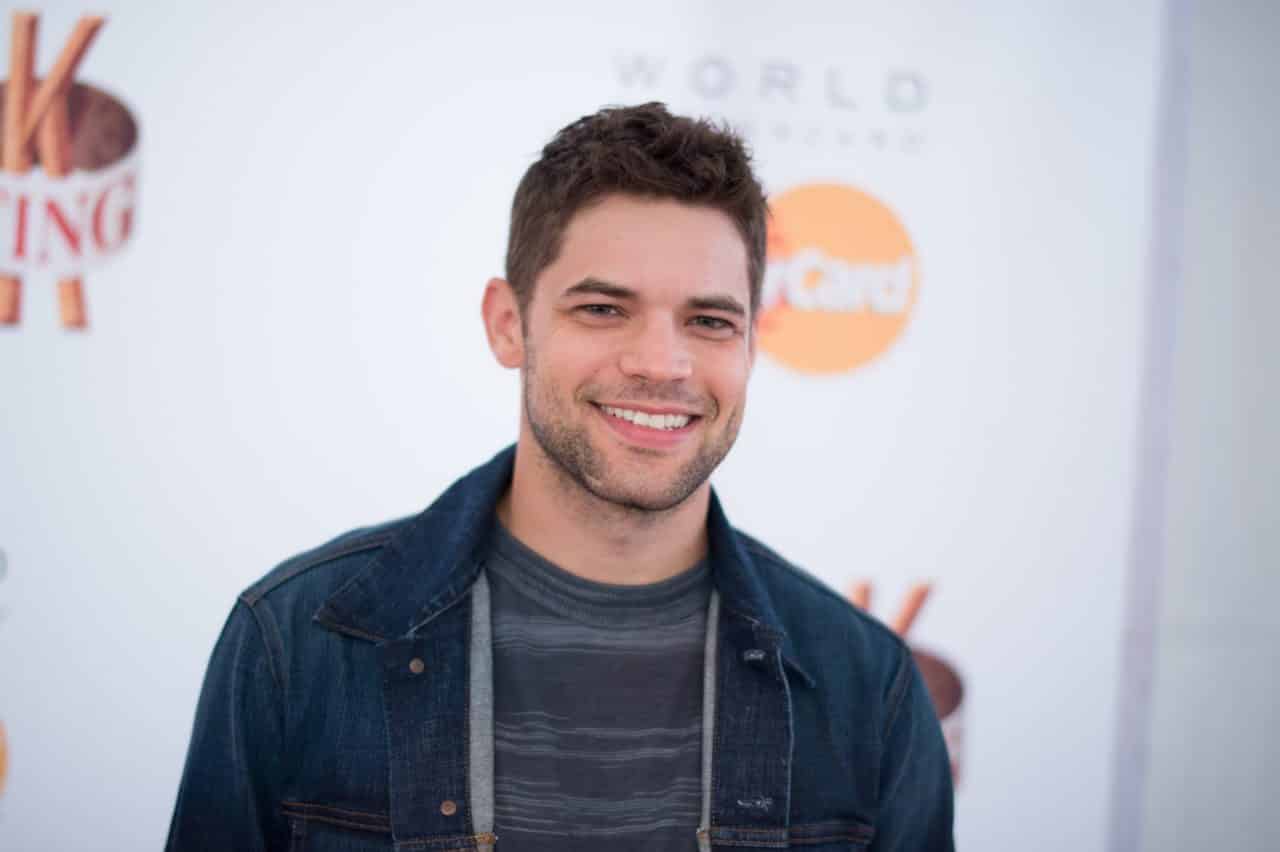 Supergirl – Stagione 5: confermato il ritorno di Jeremy Jordan