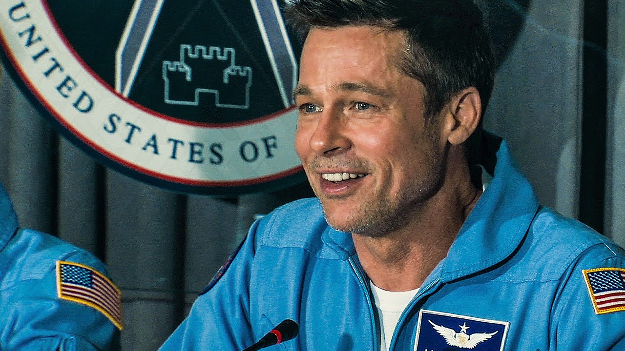 Ad Astra: Brad Pitt pronto per una nuova missione nel poster giapponese