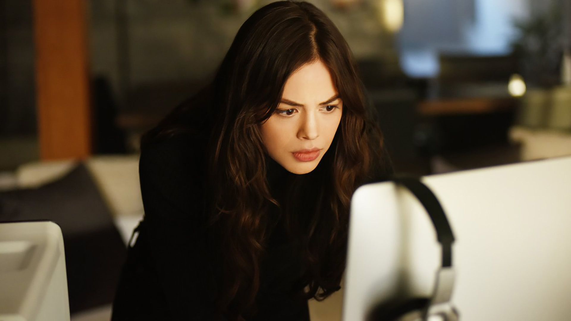 Conor Leslie svela il costume di Wonder Girl in Titans – Stagione 2