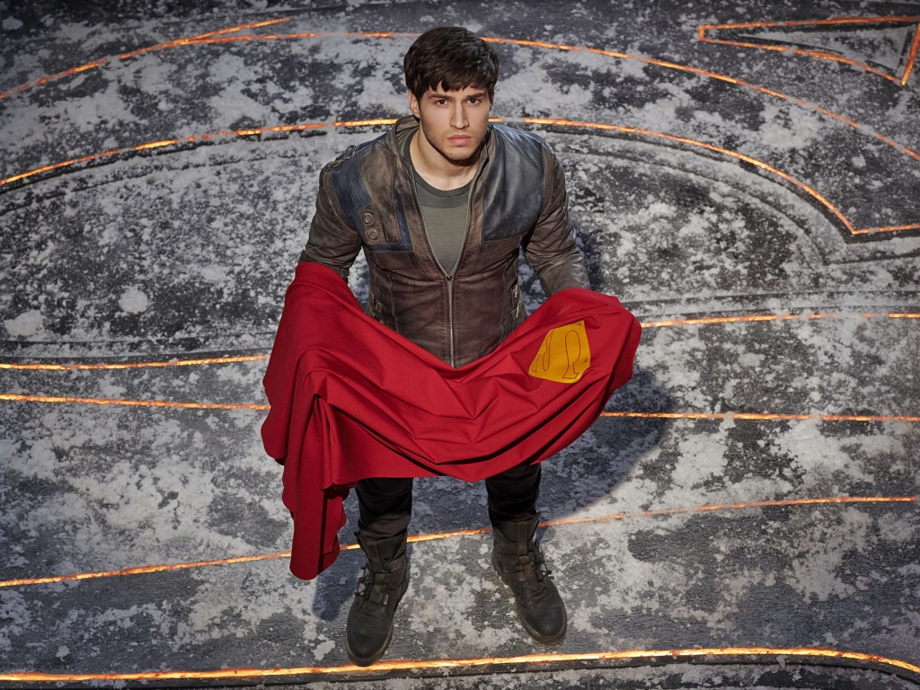 Krypton: Cameron Cuffe rompe il silenzio sulla cancellazione della serie tv