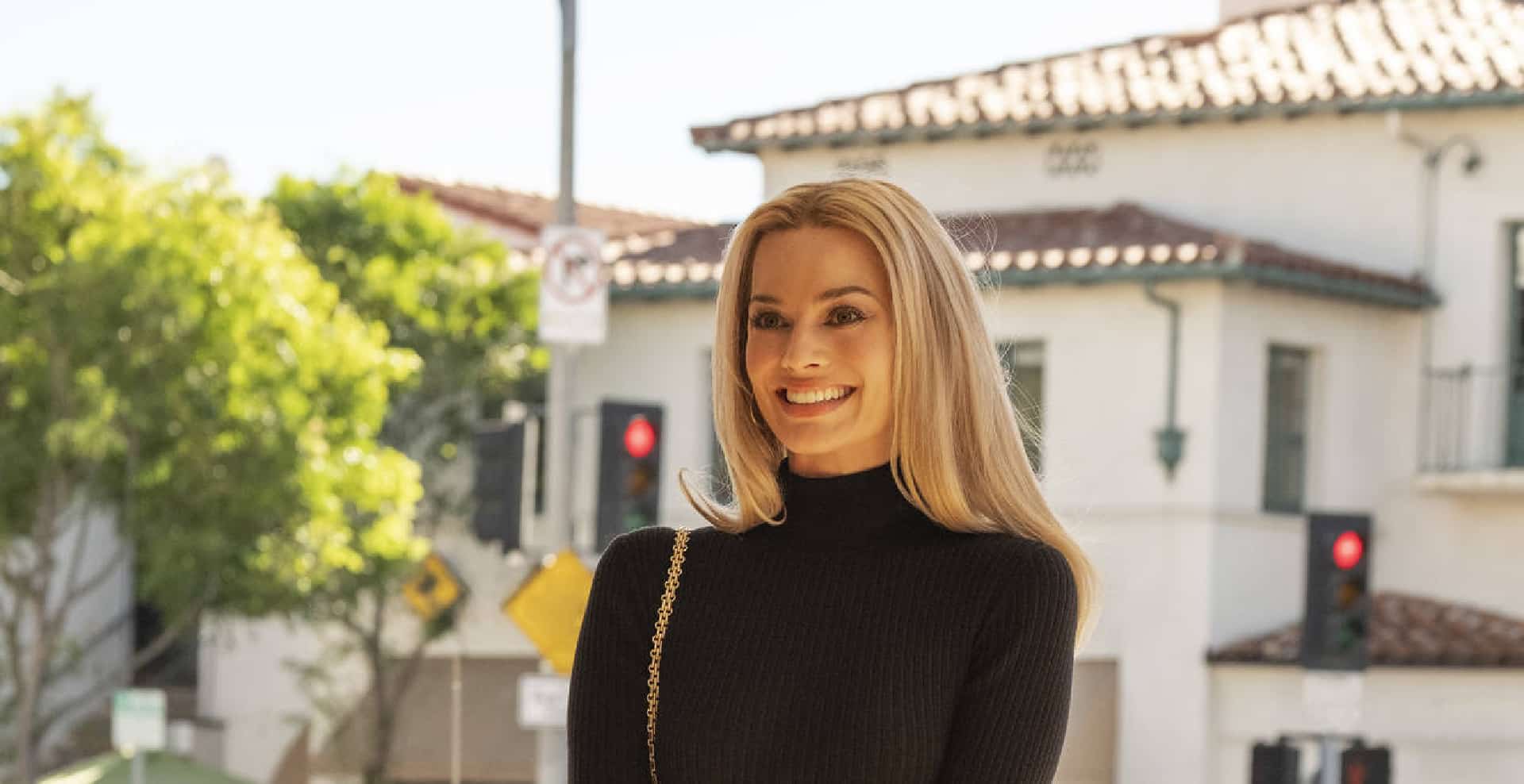 C’era una volta a… Hollywood: Margot Robbie è Sharon Tate nella clip