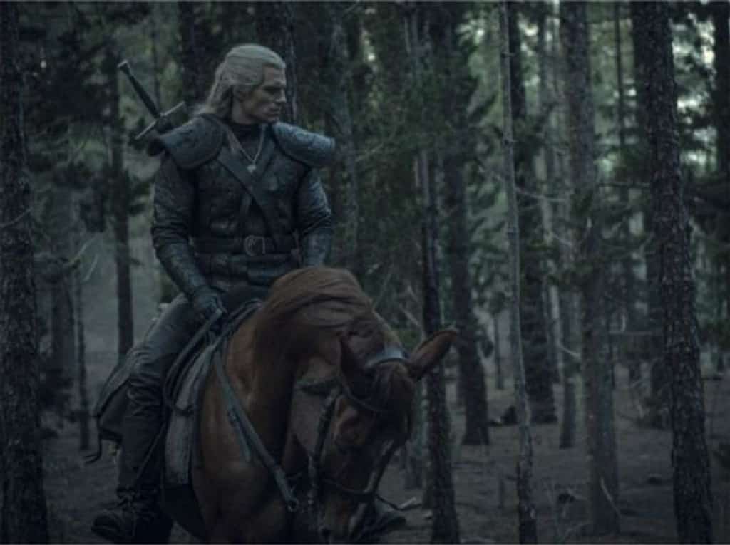 The Witcher – nelle nuove immagini Geralt in sella a Roach e Yennefer