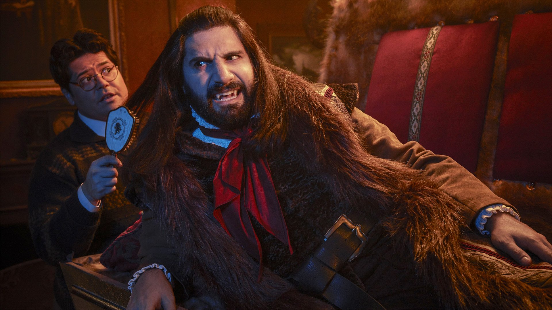 What We Do in the Shadows – Stagione 2: Mark Hamill è un vampiro [FOTO]