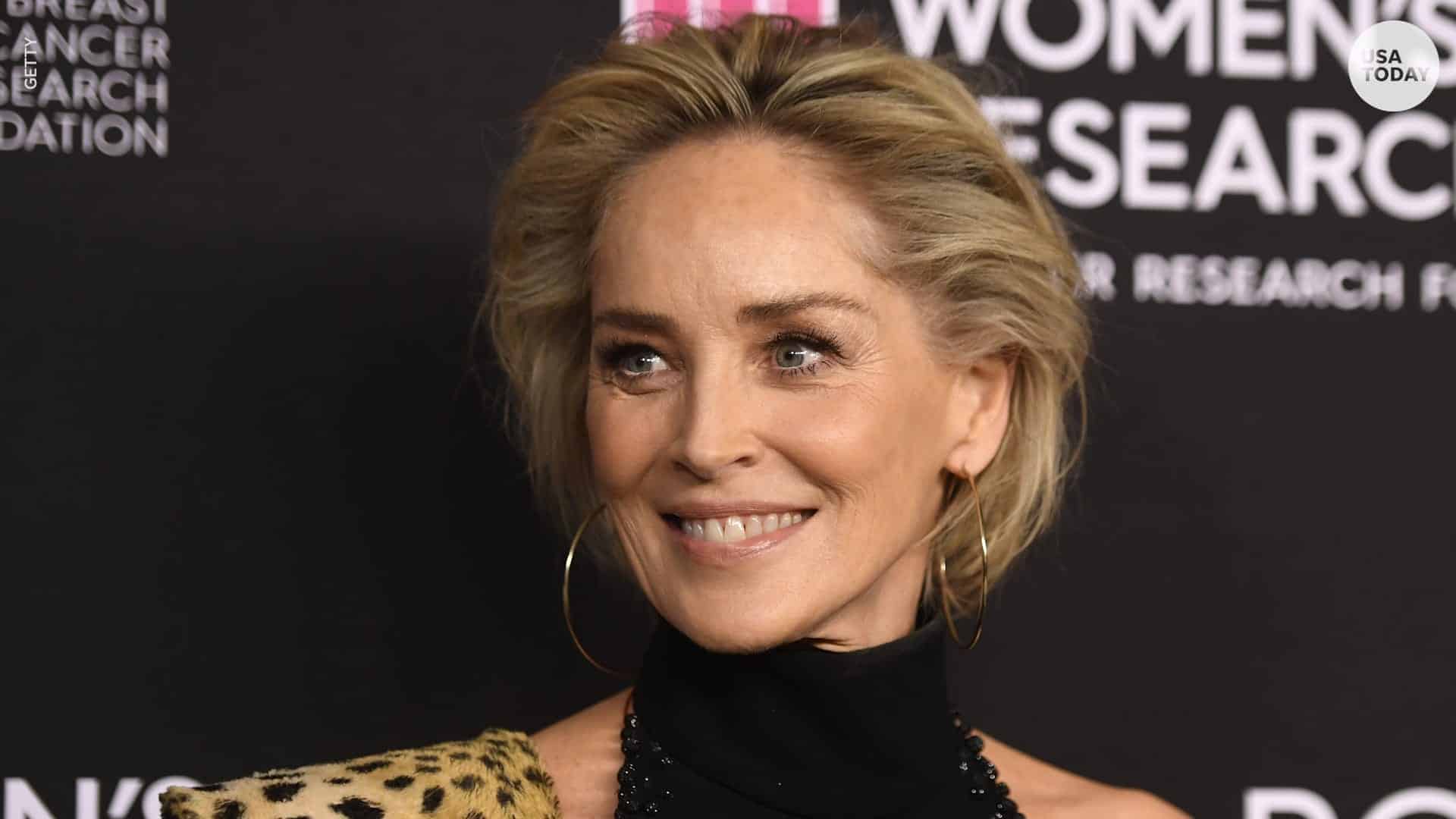Sharon Stone e la malattia che le ha fatto vedere la morte in faccia: la splendida attrice racconta il suo “fulmine a ciel sereno”