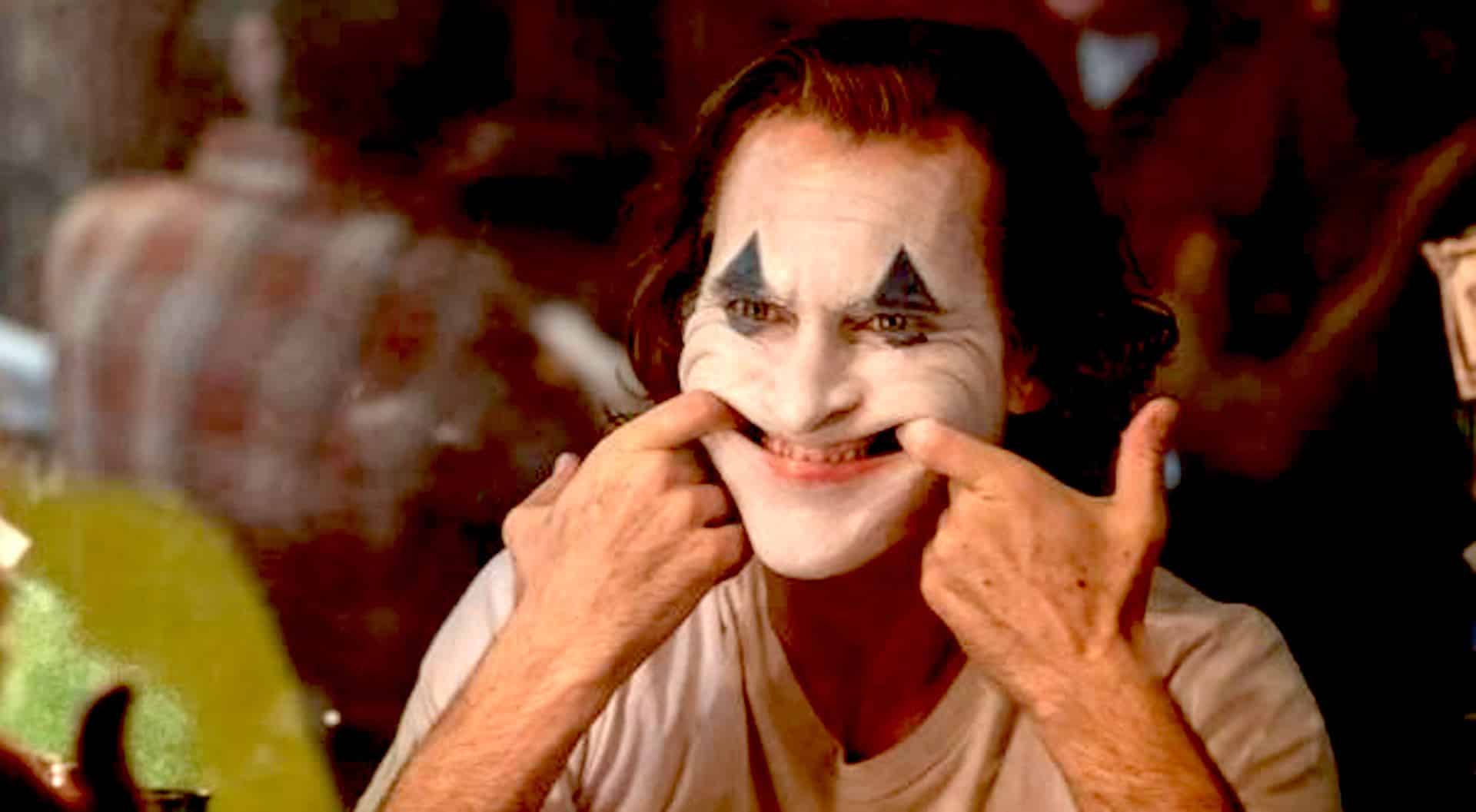 Joker: a Parigi un uomo urla “Allah akbar!” durante la proiezione del film