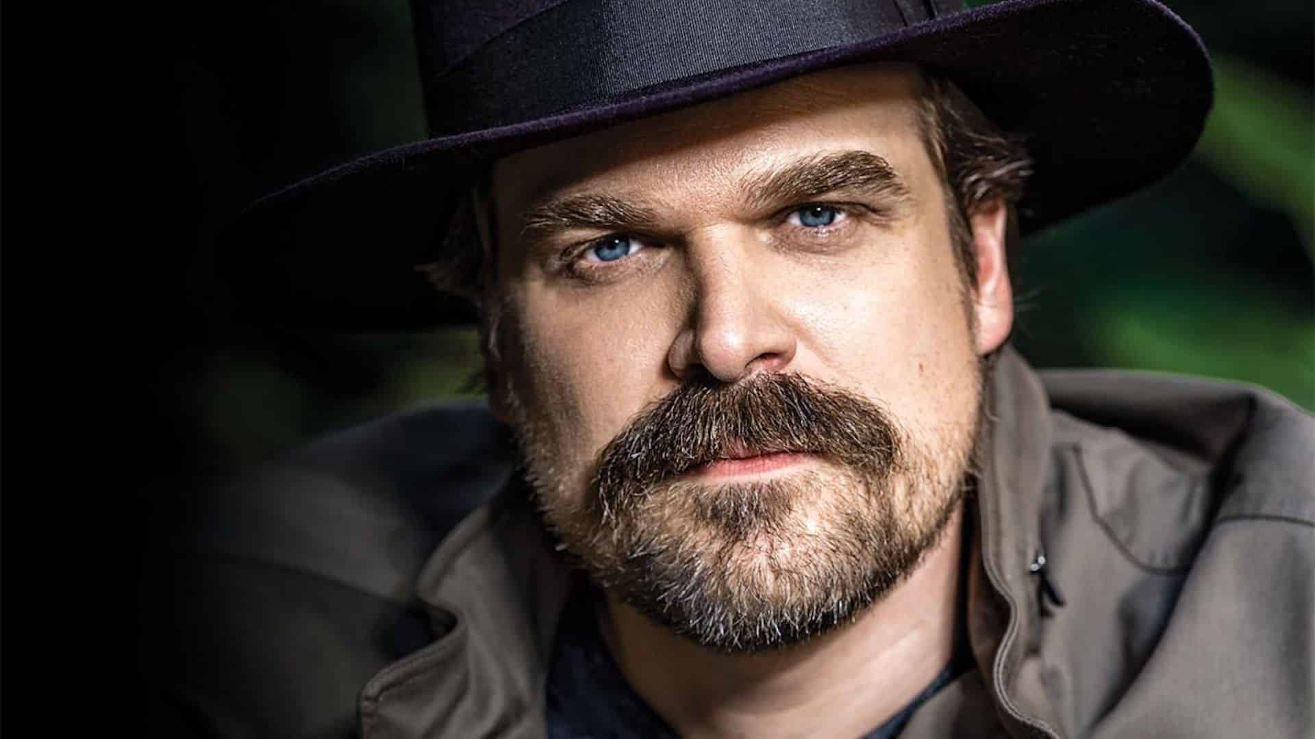 Stranger Things: David Harbour è sorpreso dal successo della serie