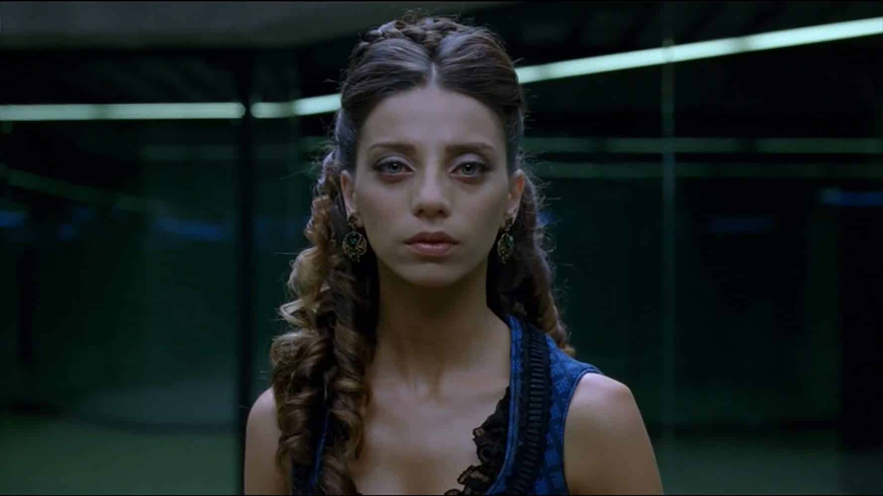 King Knight – Angela Sarafyan di Westworld protagonista del film sul paganesimo
