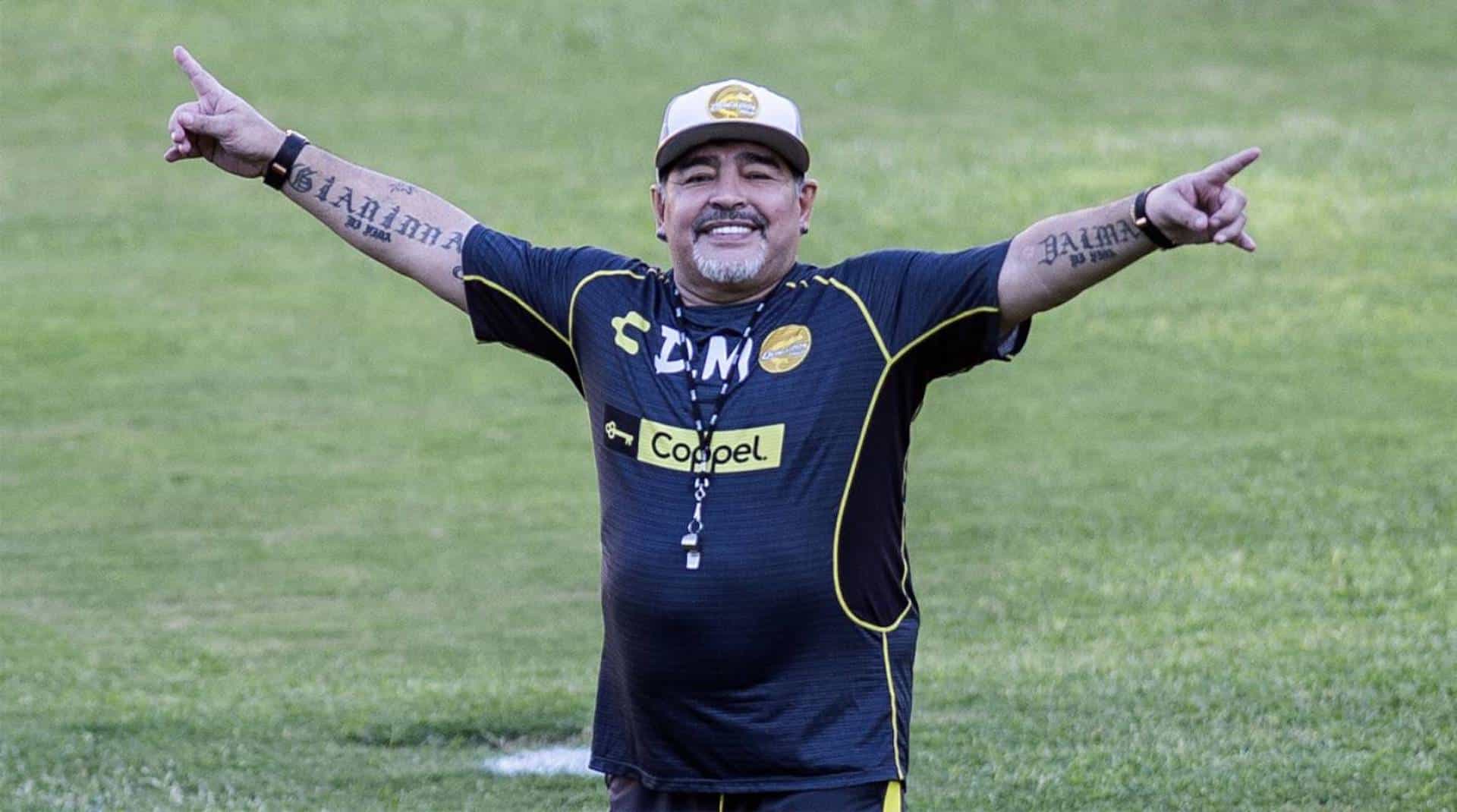 Maradona in Messico: recensione della docu-serie Netflix