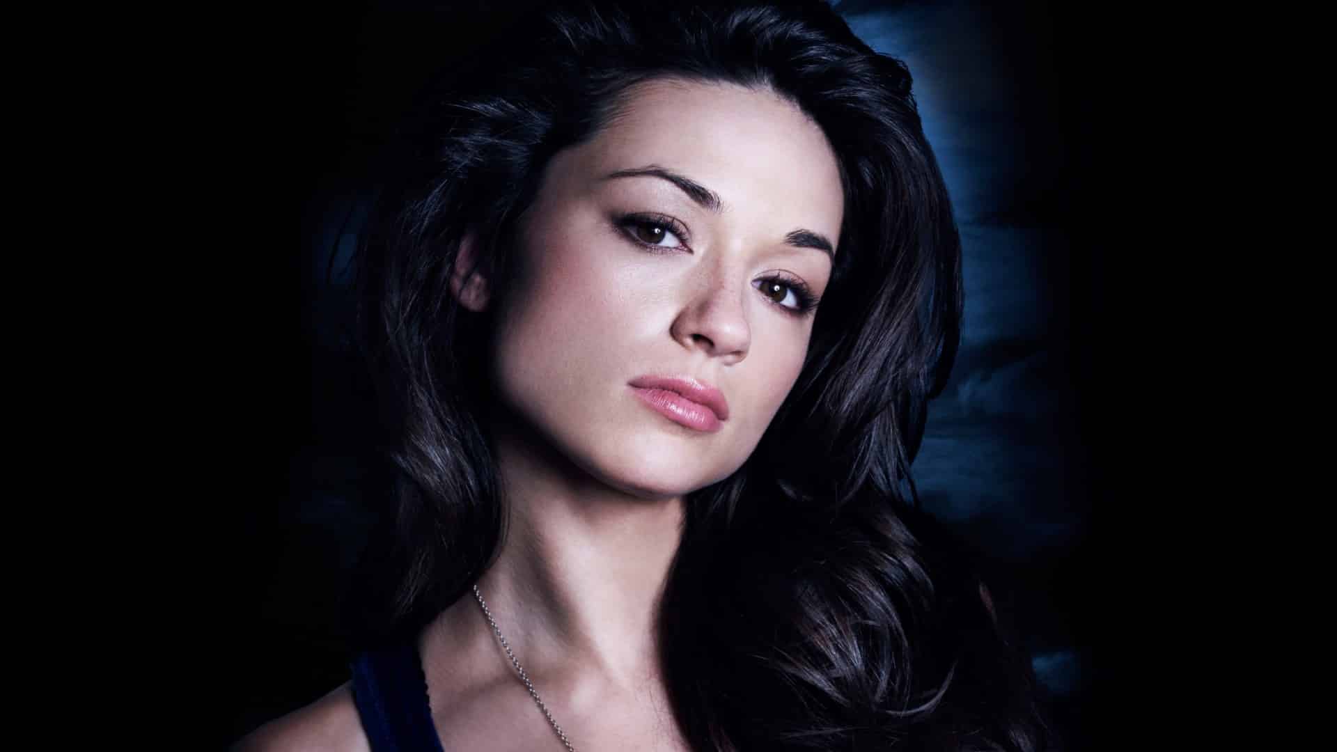 Escape The Field: Crystal Reed nel cast del thriller