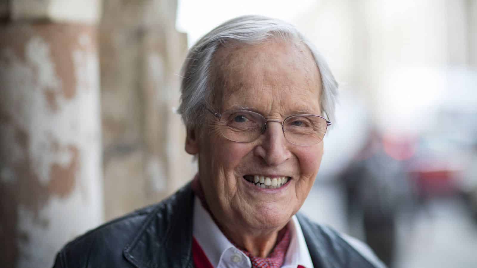 Nicholas Parsons è morto, addio alla leggenda della televisione britannica