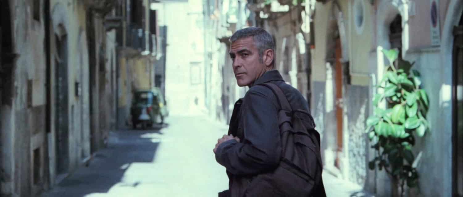 The American: recensione del film con George Clooney