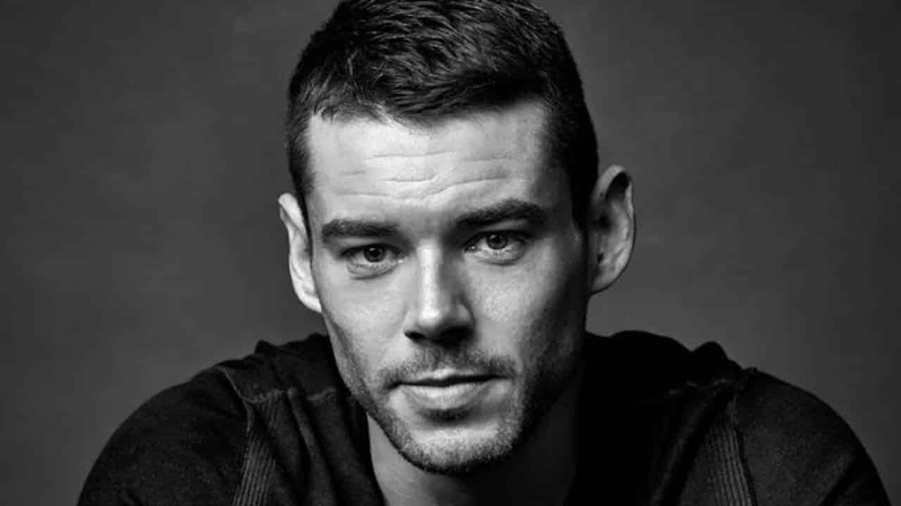 Matrix 4: Brian J. Smith di Sense 8 si riunisce con Lana Wachowski