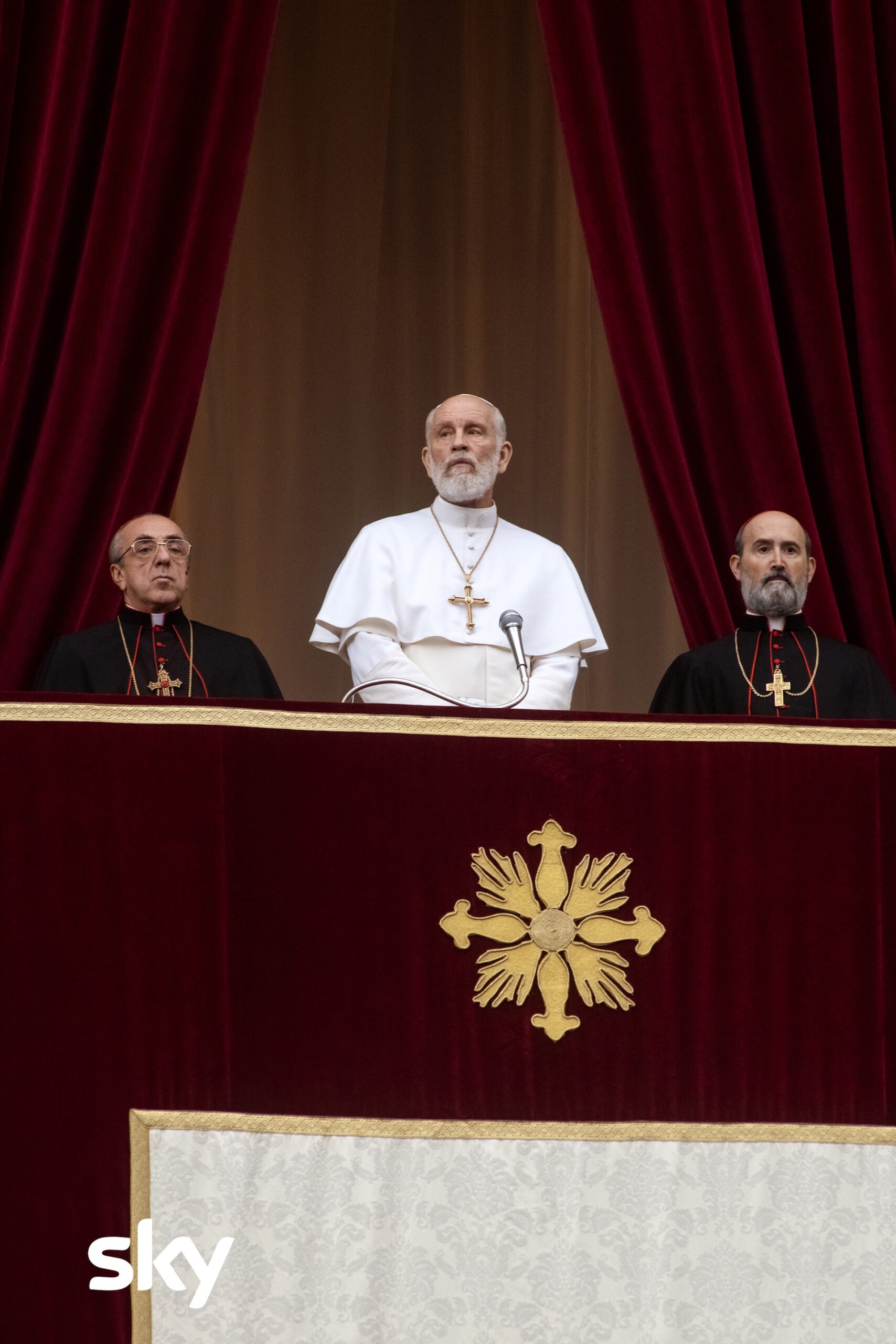 The New Pope - Silvio Orlando, John Malkovich e Javier Cámara - cinematographe.it