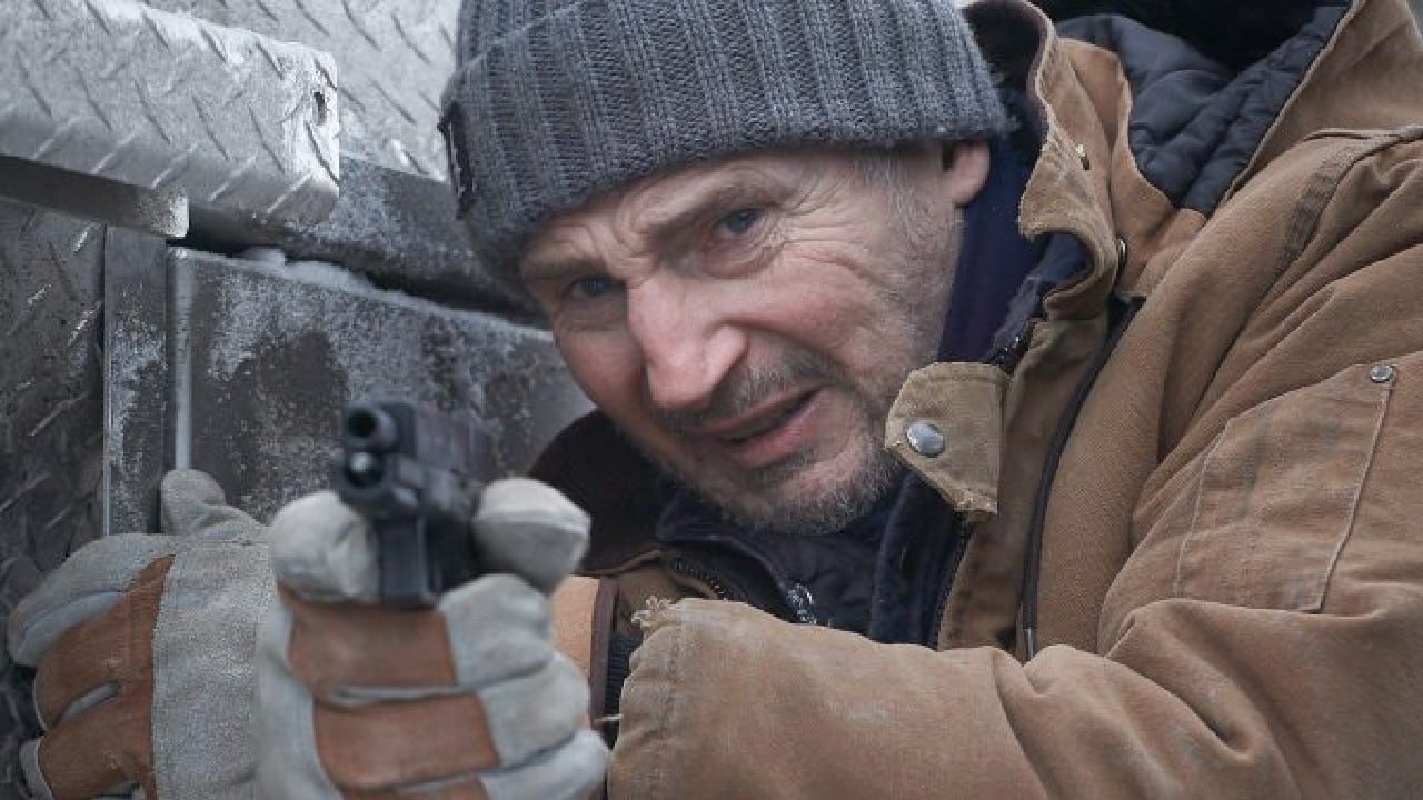 The Ice Road: nella prima foto Liam Neeson è in una pericolosa missione